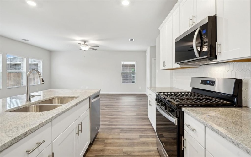 814 Honeydew Lane, Princeton, TX 75071, 3 Bedrooms Bedrooms, ,2 BathroomsBathrooms,Residential,For Sale,814 Honeydew Lane,20816411