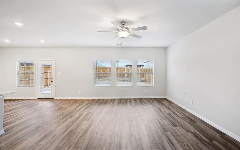 814 Honeydew Lane, Princeton, TX 75071, 3 Bedrooms Bedrooms, ,2 BathroomsBathrooms,Residential,For Sale,814 Honeydew Lane,20816411