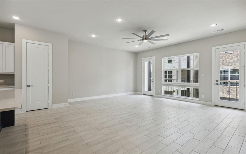 2544 Carolwood Lane, Dallas, TX 75212, 3 Bedrooms Bedrooms, ,2 BathroomsBathrooms,Residential,For Sale,2544 Carolwood Lane,20788851