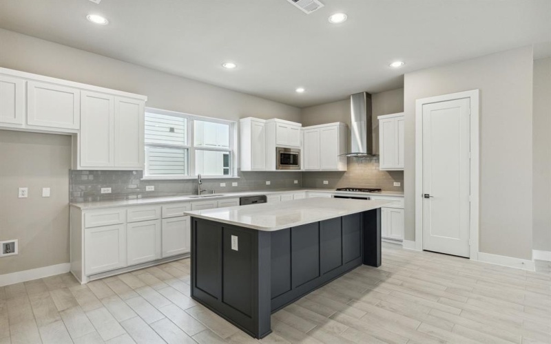 2544 Carolwood Lane, Dallas, TX 75212, 3 Bedrooms Bedrooms, ,2 BathroomsBathrooms,Residential,For Sale,2544 Carolwood Lane,20788851