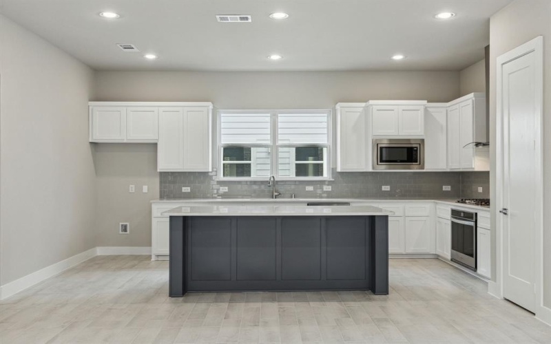 2544 Carolwood Lane, Dallas, TX 75212, 3 Bedrooms Bedrooms, ,2 BathroomsBathrooms,Residential,For Sale,2544 Carolwood Lane,20788851