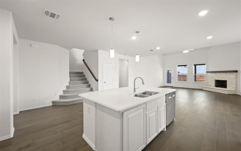371 Freestall Drive, Midlothian, TX 76065, 4 Habitaciones Habitaciones , ,3 BañosBaños,Residential,En Venta,371 Freestall Drive,20829661