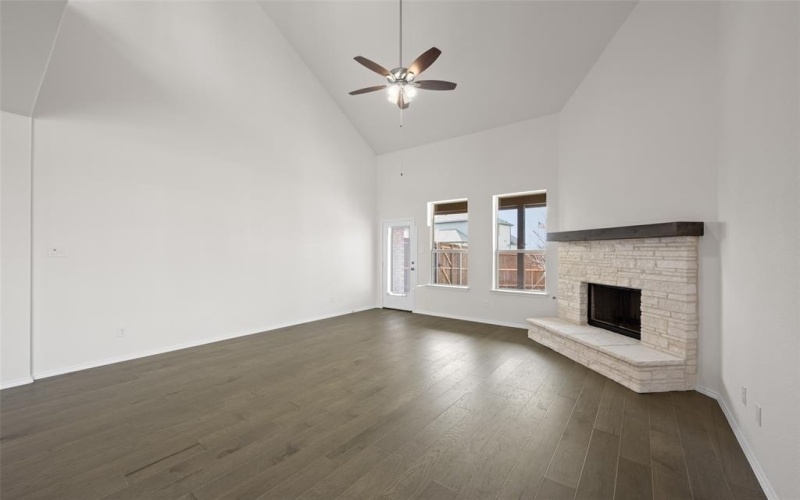 371 Freestall Drive, Midlothian, TX 76065, 4 Habitaciones Habitaciones , ,3 BañosBaños,Residential,En Venta,371 Freestall Drive,20829661