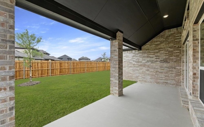 13728 Riola Drive, Little Elm, TX 75068, 4 Bedrooms Bedrooms, ,5 BathroomsBathrooms,Residential,For Sale,13728 Riola Drive,20820921