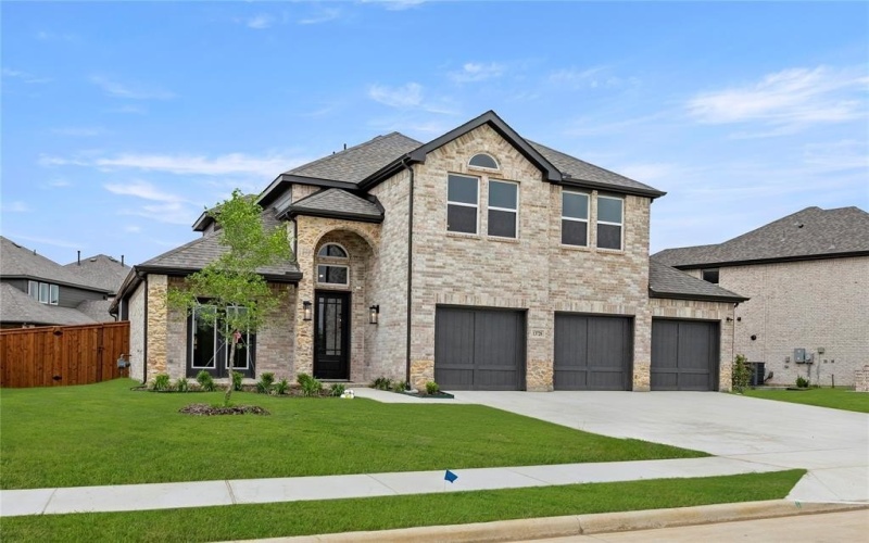 13728 Riola Drive, Little Elm, TX 75068, 4 Bedrooms Bedrooms, ,5 BathroomsBathrooms,Residential,For Sale,13728 Riola Drive,20820921