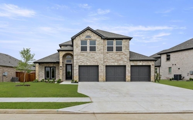 13728 Riola Drive, Little Elm, TX 75068, 4 Bedrooms Bedrooms, ,5 BathroomsBathrooms,Residential,For Sale,13728 Riola Drive,20820921