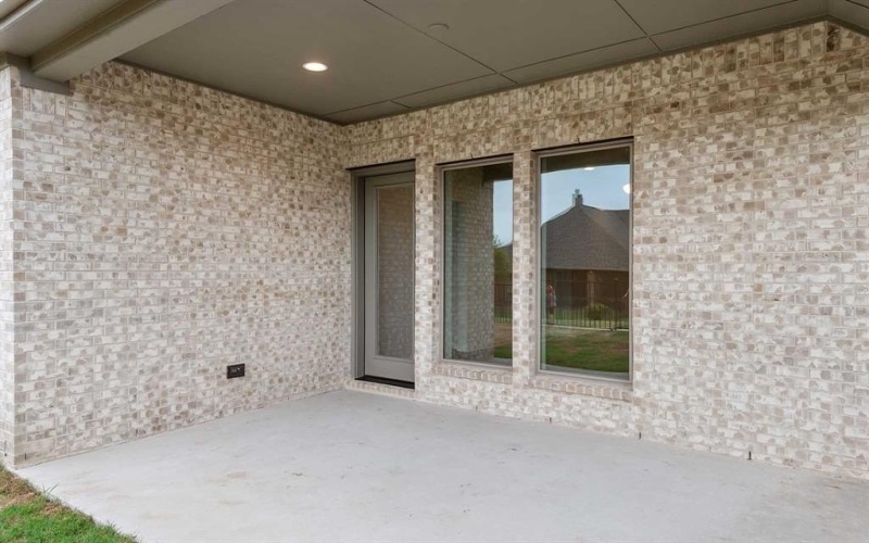1467 Kingswell Lane, Forney, TX 75126, 3 Bedrooms Bedrooms, ,2 BathroomsBathrooms,Residential,For Sale,1467 Kingswell Lane,20814016