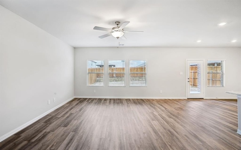 825 Honeydew Lane, Princeton, TX 75071, 3 Bedrooms Bedrooms, ,2 BathroomsBathrooms,Residential,For Sale,825 Honeydew Lane,20840251