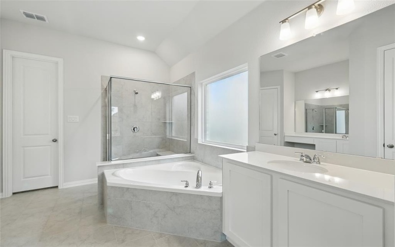 1100 Staffords Point Lane, Anna, TX 75409, 5 Habitaciones Habitaciones , ,3 BañosBaños,Residential,En Venta,1100 Staffords Point Lane,20824267