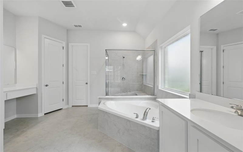 1100 Staffords Point Lane, Anna, TX 75409, 5 Habitaciones Habitaciones , ,3 BañosBaños,Residential,En Venta,1100 Staffords Point Lane,20824267