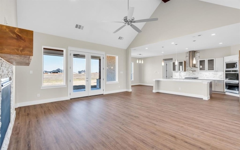 561 N Armstrong Road, Venus, TX 76084, 5 Bedrooms Bedrooms, ,3 BathroomsBathrooms,Residential,For Sale,561 N Armstrong Road,20802952