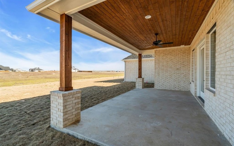 561 N Armstrong Road, Venus, TX 76084, 5 Bedrooms Bedrooms, ,3 BathroomsBathrooms,Residential,For Sale,561 N Armstrong Road,20802952