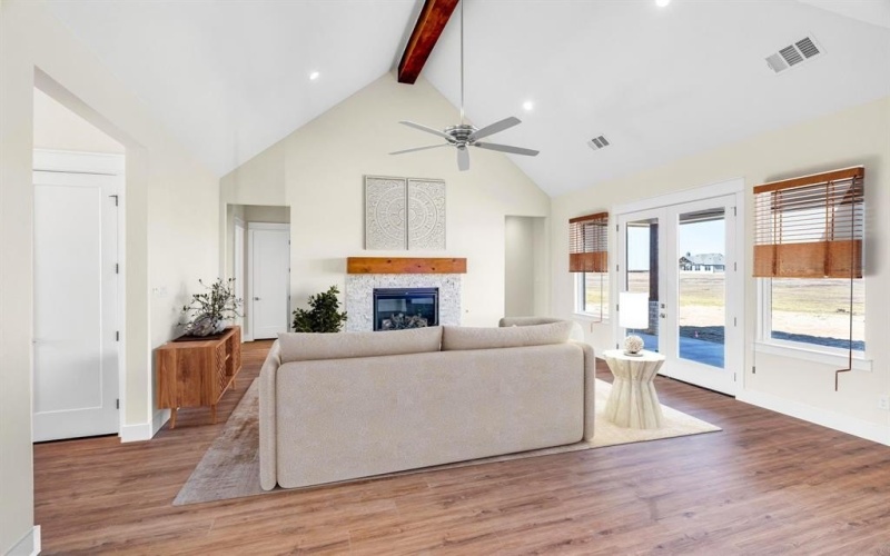 561 N Armstrong Road, Venus, TX 76084, 5 Bedrooms Bedrooms, ,3 BathroomsBathrooms,Residential,For Sale,561 N Armstrong Road,20802952