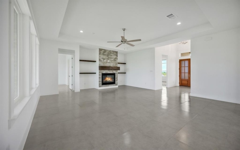 571 N Armstrong Road, Venus, TX 76084, 4 Bedrooms Bedrooms, ,3 BathroomsBathrooms,Residential,For Sale,571 N Armstrong Road,20803020