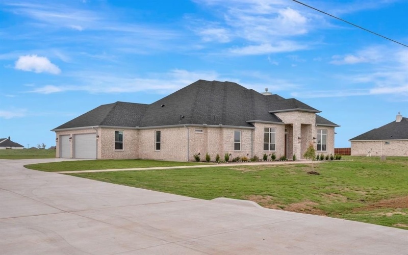 571 N Armstrong Road, Venus, TX 76084, 4 Bedrooms Bedrooms, ,3 BathroomsBathrooms,Residential,For Sale,571 N Armstrong Road,20803020