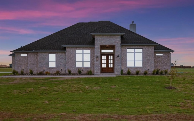 571 N Armstrong Road, Venus, TX 76084, 4 Bedrooms Bedrooms, ,3 BathroomsBathrooms,Residential,For Sale,571 N Armstrong Road,20803020
