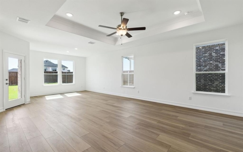 5917 Mayer Avenue, Pilot Point, TX 75009, 3 Bedrooms Bedrooms, ,2 BathroomsBathrooms,Residential,For Sale,5917 Mayer Avenue,20849663