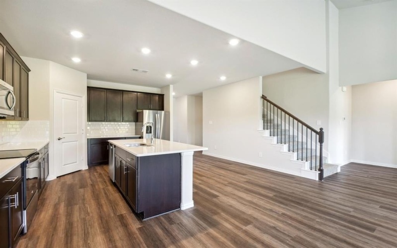 1925 W Westhill Drive, Cleburne, TX 76033, 5 Habitaciones Habitaciones , ,3 BañosBaños,Residential,En Venta,1925 W Westhill Drive,20857083