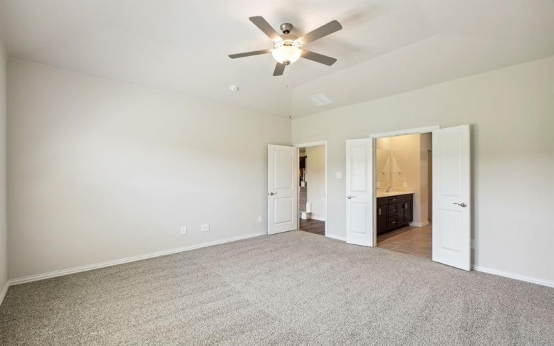 1925 W Westhill Drive, Cleburne, TX 76033, 5 Habitaciones Habitaciones , ,3 BañosBaños,Residential,En Venta,1925 W Westhill Drive,20857083