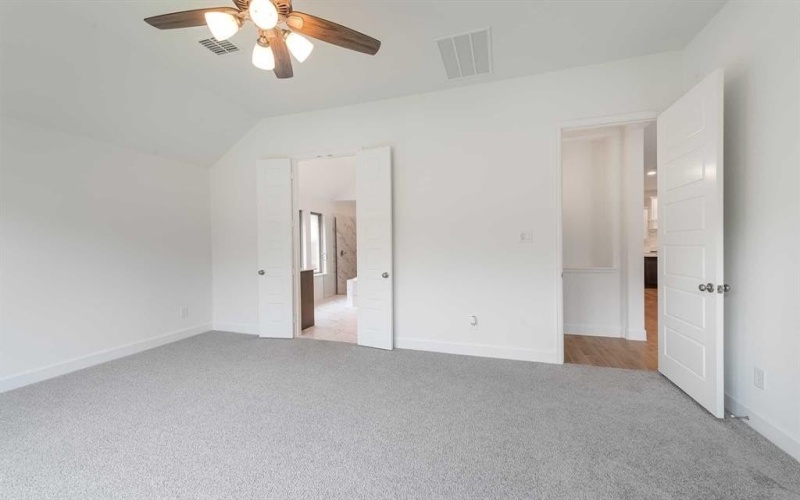 10452 Terrapin Road, Fort Worth, TX 76126, 4 Bedrooms Bedrooms, ,3 BathroomsBathrooms,Residential,For Sale,10452 Terrapin Road,20849905