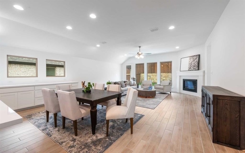 10452 Terrapin Road, Fort Worth, TX 76126, 4 Bedrooms Bedrooms, ,3 BathroomsBathrooms,Residential,For Sale,10452 Terrapin Road,20849905