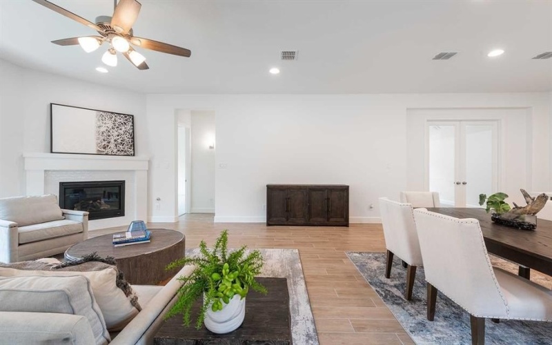 10452 Terrapin Road, Fort Worth, TX 76126, 4 Bedrooms Bedrooms, ,3 BathroomsBathrooms,Residential,For Sale,10452 Terrapin Road,20849905