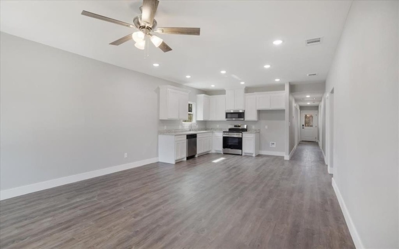 521 Gates Street #A, Bonham, TX 75418, 3 Bedrooms Bedrooms, ,2 BathroomsBathrooms,Residential,For Sale,521 Gates Street,20871456