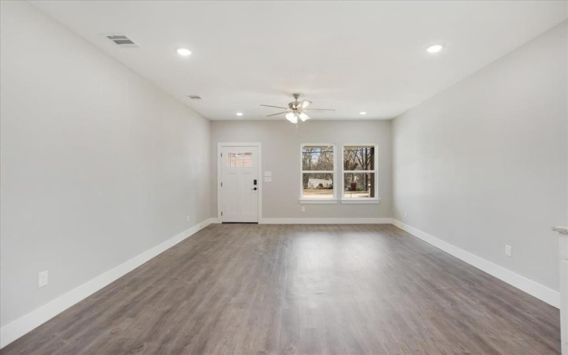 521 Gates Street #A, Bonham, TX 75418, 3 Bedrooms Bedrooms, ,2 BathroomsBathrooms,Residential,For Sale,521 Gates Street,20871456