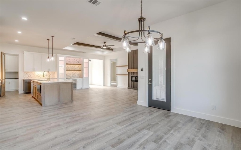 224 Ash Creek Drive W, Azle, TX 76020, 4 Bedrooms Bedrooms, ,2 BathroomsBathrooms,Residential,For Sale,224 Ash Creek Drive W,20874349