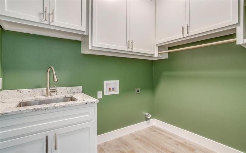 224 Ash Creek Drive W, Azle, TX 76020, 4 Bedrooms Bedrooms, ,2 BathroomsBathrooms,Residential,For Sale,224 Ash Creek Drive W,20874349