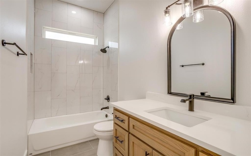 224 Ash Creek Drive W, Azle, TX 76020, 4 Bedrooms Bedrooms, ,2 BathroomsBathrooms,Residential,For Sale,224 Ash Creek Drive W,20874349
