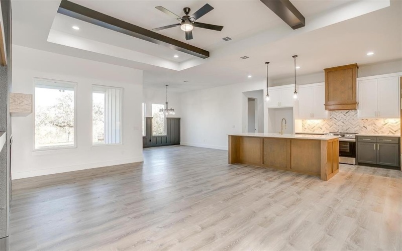 224 Ash Creek Drive W, Azle, TX 76020, 4 Bedrooms Bedrooms, ,2 BathroomsBathrooms,Residential,For Sale,224 Ash Creek Drive W,20874349