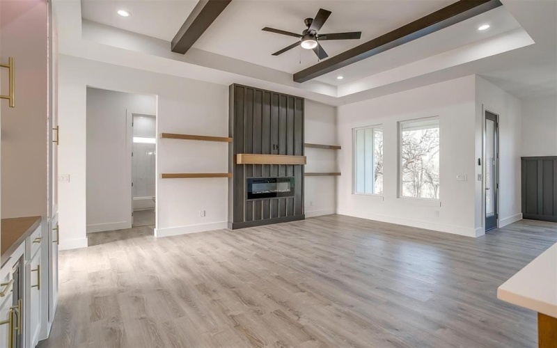 224 Ash Creek Drive W, Azle, TX 76020, 4 Bedrooms Bedrooms, ,2 BathroomsBathrooms,Residential,For Sale,224 Ash Creek Drive W,20874349