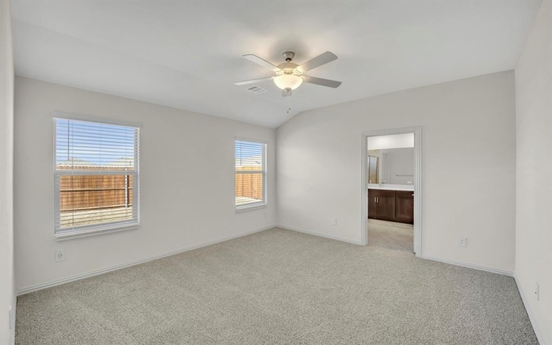 280 Sugarlands Drive, Greenville, TX 75402, 3 Bedrooms Bedrooms, ,2 BathroomsBathrooms,Residential,For Sale,280 Sugarlands Drive,20862729