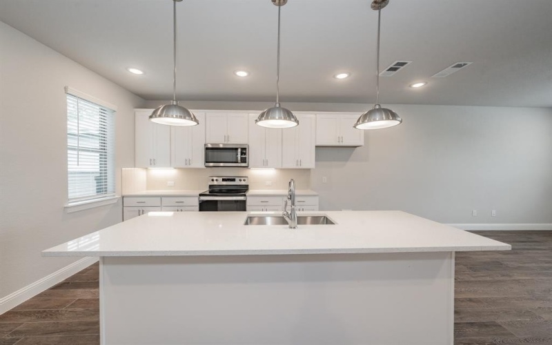 9553 Thorncrown Lane, Fort Worth, TX 76179, 3 Bedrooms Bedrooms, ,2 BathroomsBathrooms,Residential Lease,For Rent,9553 Thorncrown Lane,20852944
