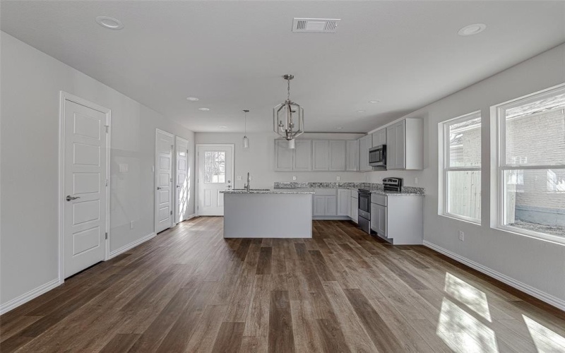 1405 South Freeway, Fort Worth, TX 76104, 3 Bedrooms Bedrooms, ,2 BathroomsBathrooms,Residential,For Sale,1405 South Freeway,20872178