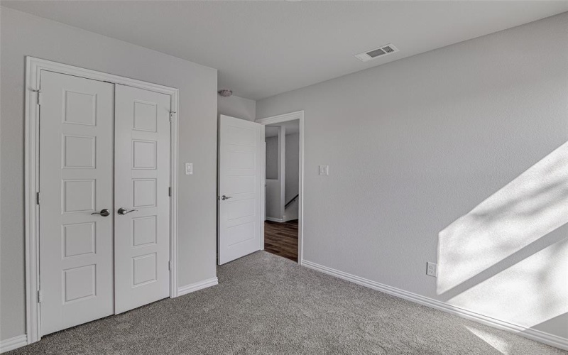 1405 South Freeway, Fort Worth, TX 76104, 3 Bedrooms Bedrooms, ,2 BathroomsBathrooms,Residential,For Sale,1405 South Freeway,20872178