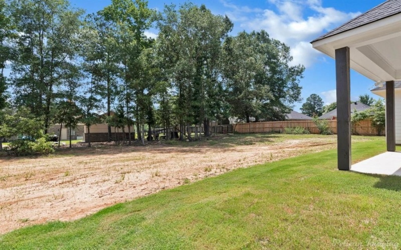 8143 MYRTLEWOOD Drive, Greenwood, LA 71033, 3 Bedrooms Bedrooms, ,2 BathroomsBathrooms,Residential,For Sale,8143 MYRTLEWOOD Drive,20858051