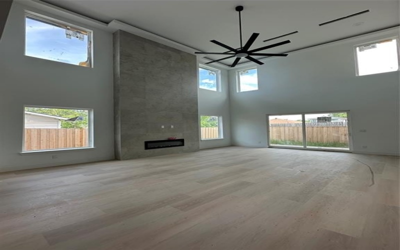 1706 Homeland Street, Dallas, TX 75212, 5 Bedrooms Bedrooms, ,5 BathroomsBathrooms,Residential,For Sale,1706 Homeland Street,20878849