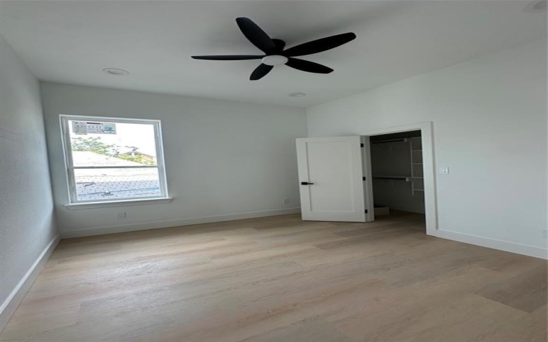 1706 Homeland Street, Dallas, TX 75212, 5 Bedrooms Bedrooms, ,5 BathroomsBathrooms,Residential,For Sale,1706 Homeland Street,20878849