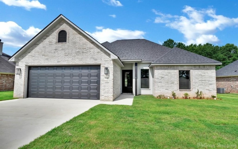 8142 MYRTLEWOOD Drive, Greenwood, LA 71033, 4 Bedrooms Bedrooms, ,2 BathroomsBathrooms,Residential,For Sale,8142 MYRTLEWOOD Drive,20858060