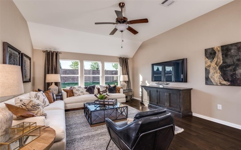 4216 Gladewater Avenue, McKinney, TX 75071, 3 Bedrooms Bedrooms, ,2 BathroomsBathrooms,Residential,For Sale,4216 Gladewater Avenue,20877128