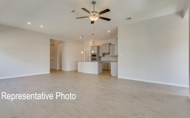 1316 Beaumont Lane, Red Oak, TX 75154, 3 Habitaciones Habitaciones , ,2 BañosBaños,Residential,En Venta,1316 Beaumont Lane,20856026