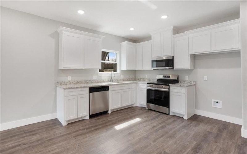 521 Gates Street #A&B, Bonham, TX 75418, 6 Bedrooms Bedrooms, ,5 BathroomsBathrooms,Residential Multi Family,For Sale,521 Gates Street,20861189
