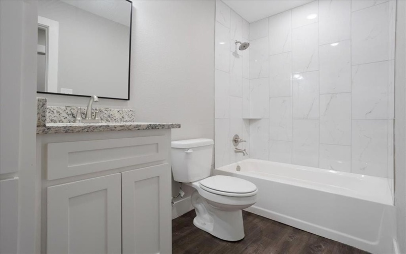 521 Gates Street #A&B, Bonham, TX 75418, 6 Bedrooms Bedrooms, ,5 BathroomsBathrooms,Residential Multi Family,For Sale,521 Gates Street,20861189
