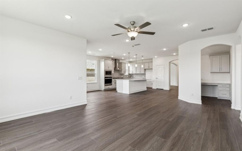 11133 Boyne Avenue, Fort Worth, TX 76052, 3 Bedrooms Bedrooms, ,3 BathroomsBathrooms,Residential,For Sale,11133 Boyne Avenue,20870397