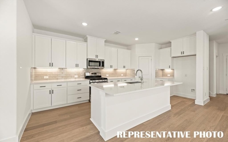 2562 Campden Mews, Allen, TX 75013, 3 Bedrooms Bedrooms, ,2 BathroomsBathrooms,Residential,For Sale,2562 Campden Mews,20879438