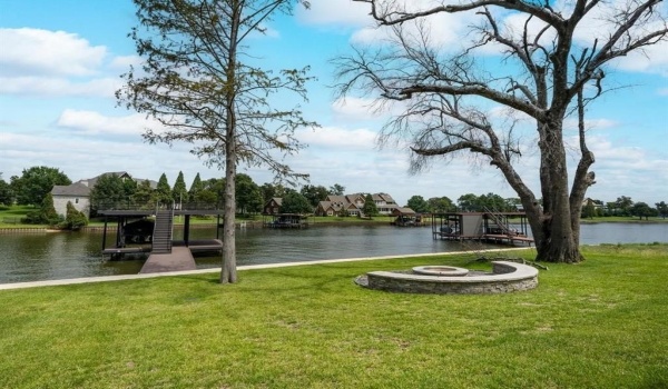 120 Meandering Way, Mabank, TX 75156, 5 Habitaciones Habitaciones , ,3 BañosBaños,Residential,En Venta,120 Meandering Way,20865987