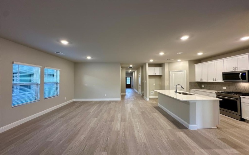 2245 Cliff Springs Drive, Forney, TX 75126, 4 Bedrooms Bedrooms, ,2 BathroomsBathrooms,Residential,For Sale,2245 Cliff Springs Drive,20846000