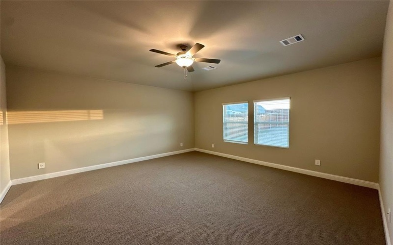 2245 Cliff Springs Drive, Forney, TX 75126, 4 Bedrooms Bedrooms, ,2 BathroomsBathrooms,Residential,For Sale,2245 Cliff Springs Drive,20846000